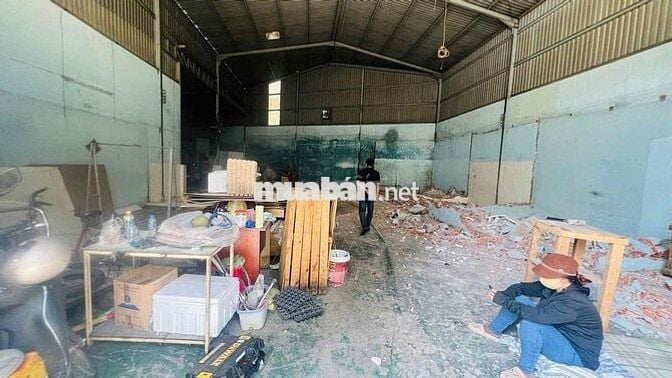 cho thuê kho xưởng đường Hương Lộ 2  kho 300m giá 20tr Bình Tân -