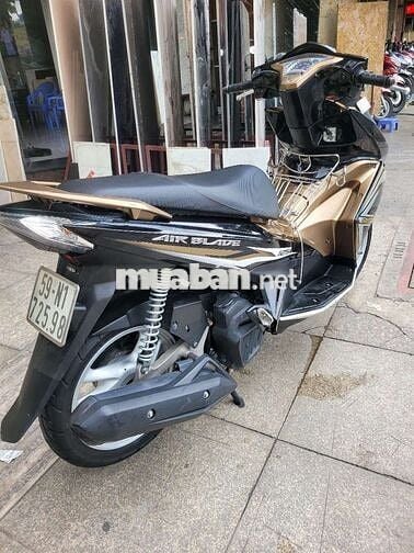 Air Blade 2014.đẹp nguyên zin.máy êm.tp.chính chủ