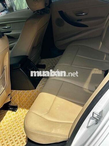 BMW 3 Series 2013 320i - 86000 km