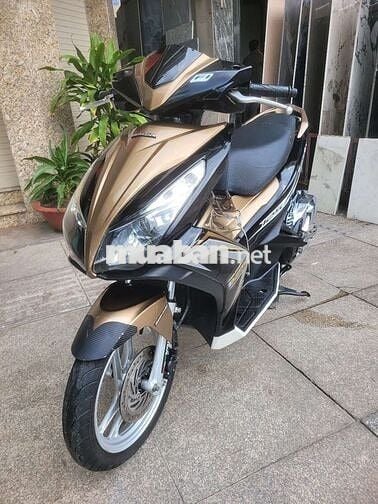 Air Blade 2014.đẹp nguyên zin.máy êm.tp.chính chủ