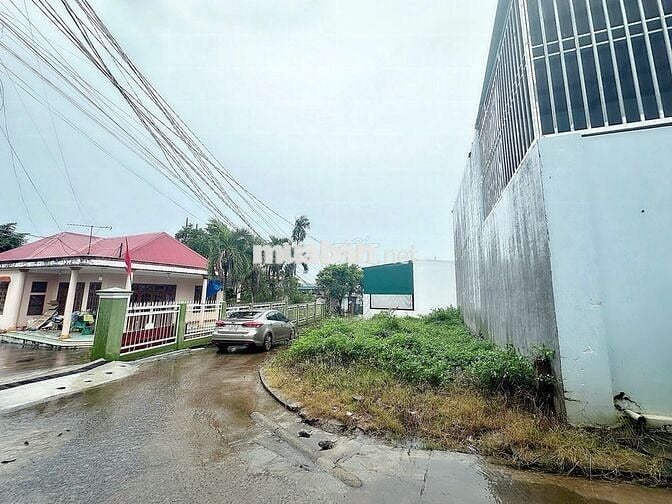 🌿 BÁN LÔ ĐẤT GÓC 2 MẶT TIỀN HẺM 125 Y WANG – SAU ĐẠI HỌC TÂY NGUYÊN 🌿