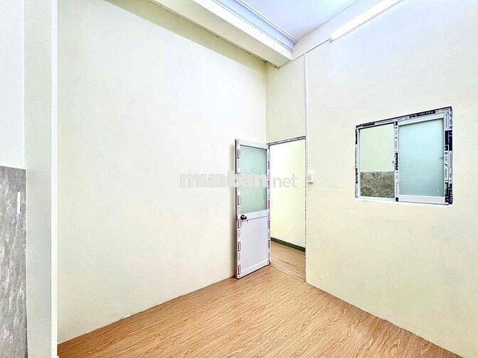 2 PHÒNG NGỦ GIÁ RẺ GẦN CÔNGVIÊN PHẦN MỀM QUANGTRUNG TIỆN VÀO TRUNG TÂM