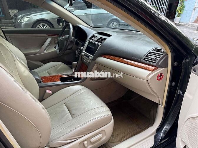Lên đời bán 2007 Toyota Camry 2.4G còn rất tốt