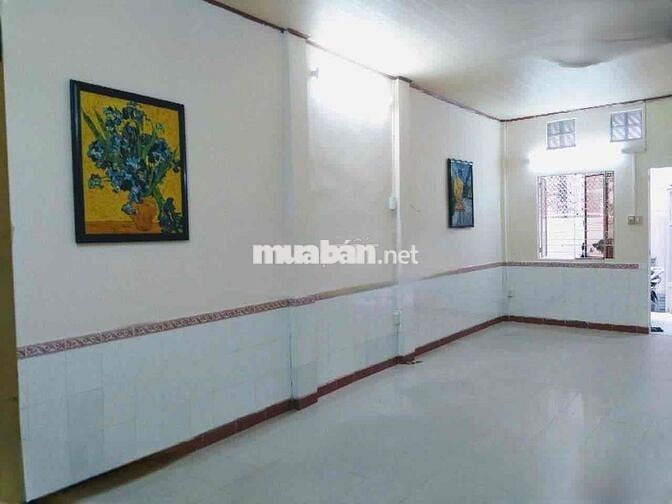 Cho thuê nhà nguyên căn Q.1 gần chợ Tân Định 3.6x15m trệt lầu 2PN 1WC