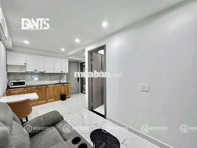 Cho thuê căn hộ quận 1 Trần Hưng Đạo full nội thất ban công thoáng