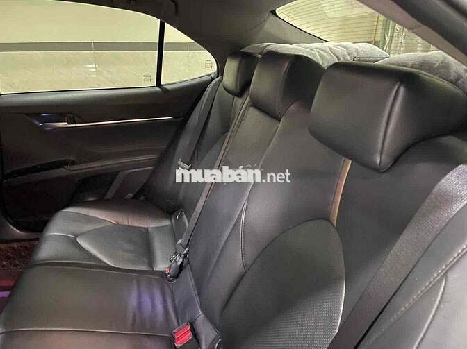 Toyota Camry 2019 2.0E - 33000 km