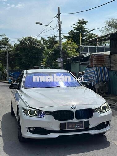 BMW 3 Series 2013 320i - 86000 km