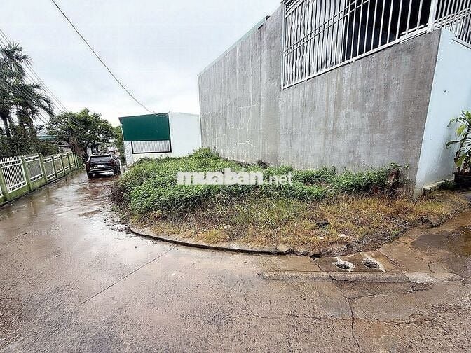 🌿 BÁN LÔ ĐẤT GÓC 2 MẶT TIỀN HẺM 125 Y WANG – SAU ĐẠI HỌC TÂY NGUYÊN 🌿
