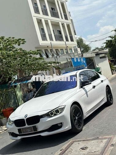 BMW 3 Series 2013 320i - 86000 km