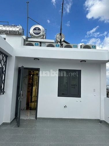 Nhà 7 Lầu Thiết Kế hiện đại Mặt Tiền 131 Nguyễn Du 