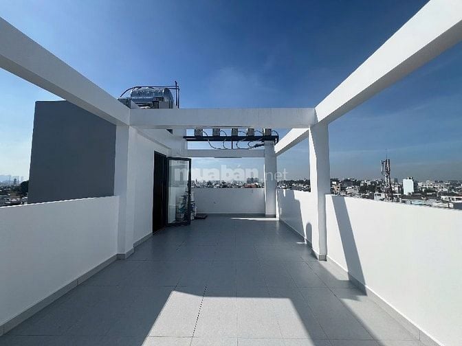 Nhà 7 Lầu Thiết Kế hiện đại Mặt Tiền 131 Nguyễn Du 