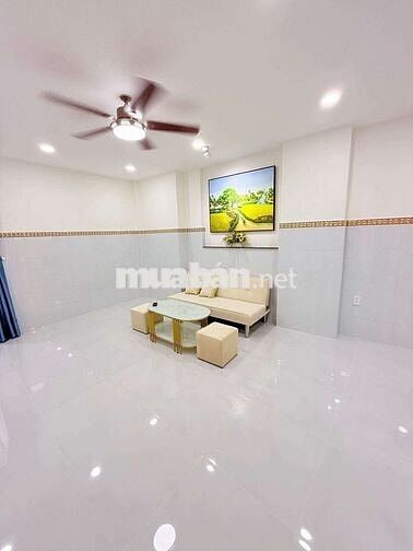 NHỈNH 4 TỶ , TÂN BÌNH ,GẦN 40m2 , 2 TẦNG, GẦN  MT CỘNG HÒA , P13