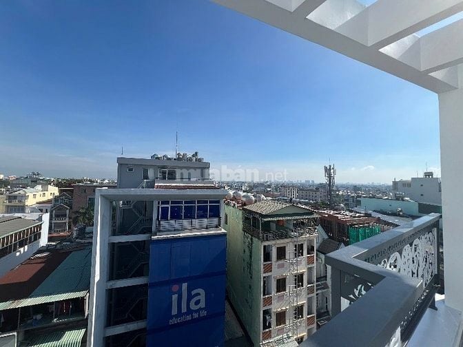 Nhà 7 Lầu Thiết Kế hiện đại Mặt Tiền 131 Nguyễn Du 