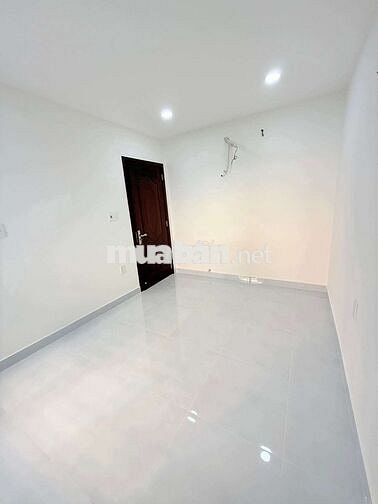 NHỈNH 4 TỶ , TÂN BÌNH ,GẦN 40m2 , 2 TẦNG, GẦN  MT CỘNG HÒA , P13