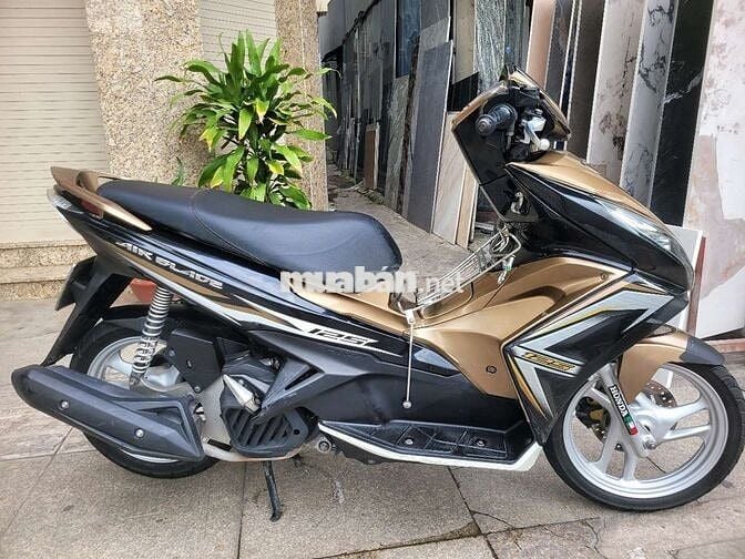 Air Blade 2014.đẹp nguyên zin.máy êm.tp.chính chủ