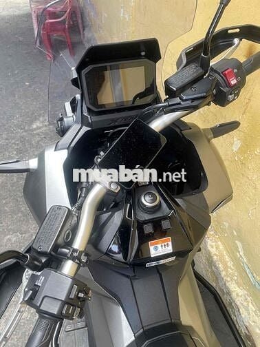 Ra đi đam mê Honda X-ADV cũ như mới vài tháng
