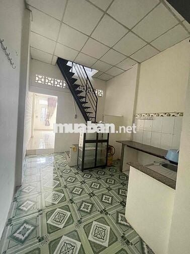 nhà cho thuê 2pn 2wc 1pt hẻm xe tải 2/ ngắn nguyễn ảnh thủ