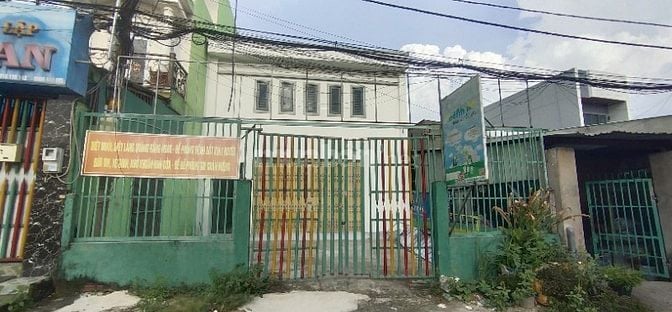 Nhà Xưởng.DT:220m2 - Chỉ hơn 6 tỷ TL.Đường Lê Văn Khương, TPHCM 