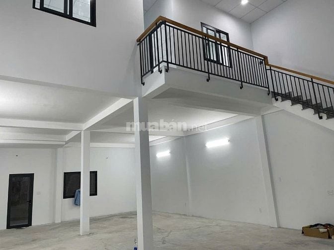 Nhà Xưởng.DT:220m2 - Chỉ hơn 6 tỷ TL.Đường Lê Văn Khương, TPHCM 