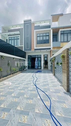 Sở hữu căn nhà view núi cực đẹp ở thị trấn Long Hải chỉ 2,85 tỷ cực xị