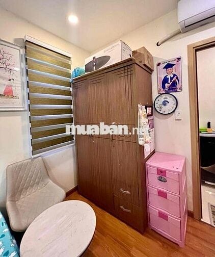 Cần bán Căn 3PN đầy đủ nội thất, chỉ cần vào ở. LH xem nhà.