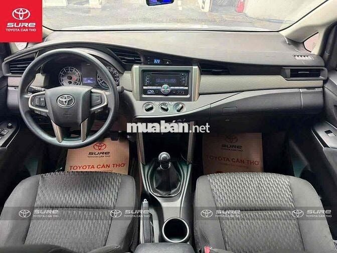 Toyota Innova 2018 2.0E - bảo hành Toyota