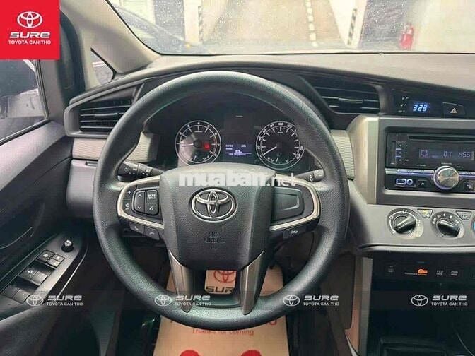 Toyota Innova 2018 2.0E - bảo hành Toyota