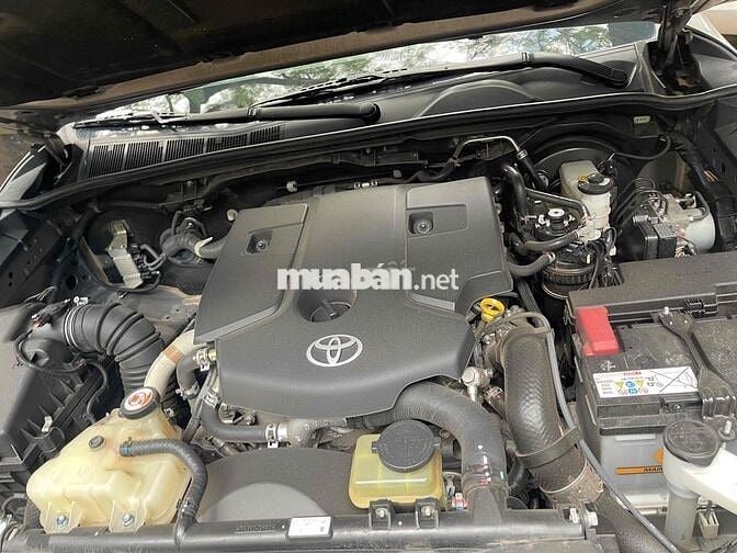 Toyota Fortuner 2.4AT 2020