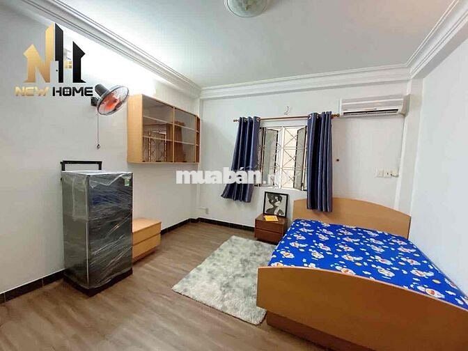 phòng đẹp 25m2 cửa sổ bếp riêng, nhà ga T3 tsn, trần quốc hoàn p4 TB