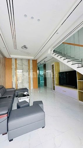 Sở hữu căn nhà view núi cực đẹp ở thị trấn Long Hải chỉ 2,85 tỷ cực xị
