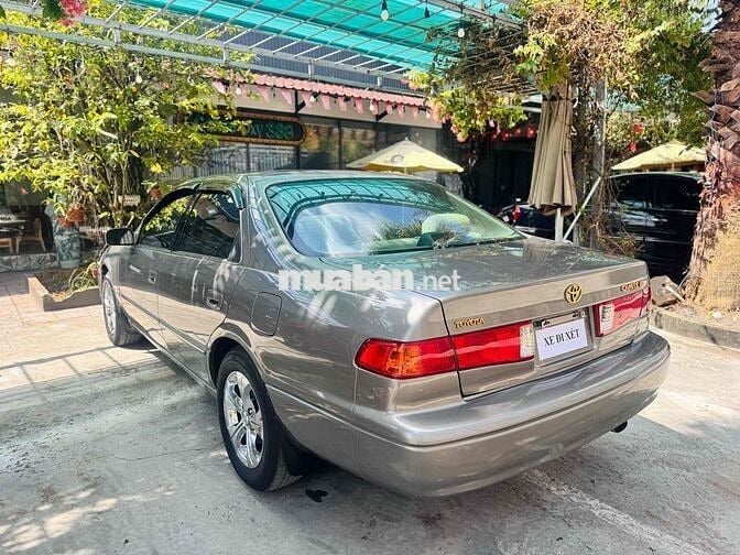 Toyota Camry LE 2.2 số tự động siêu cọp💥