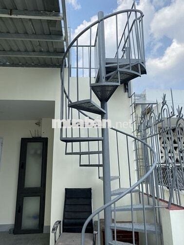 Cho thuê nhà góc Cao Thắng Nguyễn Đình Chiểu