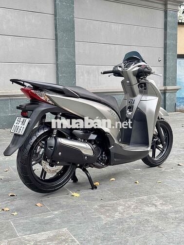 SH300i NHẬP Ý 2017 MIX VÀNG CÁT MÁY ZIN CHÍNH CHỦ