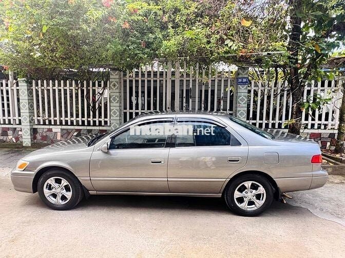 Toyota Camry LE 2.2 số tự động siêu cọp💥