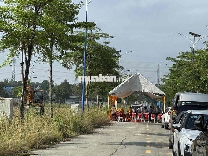 Bán đất đường Võ Văn Kiệt 300m2 Phường Phú Tân (phường Bình Dương mới)
