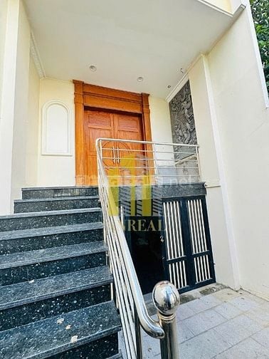 Nhà Phố Đường Trần Não Hầm 3 Lầu 6 phòng Giá 30 triệu