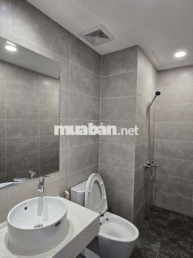 CHO THUÊ CĂN HỘ THE MAISON – 1PN CHỈ 4.5TR/THÁNG VIEW SÔNG SG