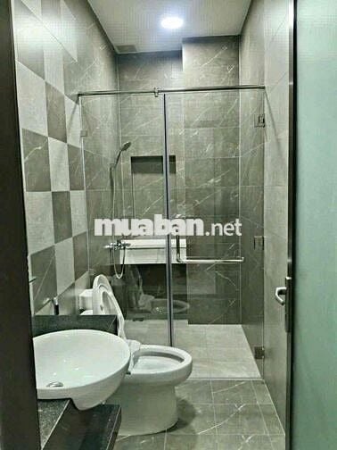 Cho thuê mặt bằng mới 100% ngay vòng xoay Hiệp Thành 3