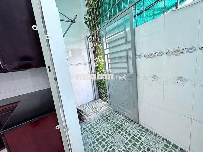 Bán nhanh căn nhà ngộp–sổ riêng, dân cư đông,tại Thị trấn Củ Chi800tr