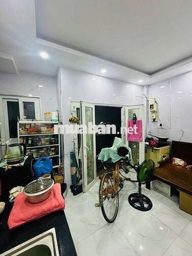 Nhà 2 Tầng, Ngay Chợ An Nhơn, Nhỉnh 2T