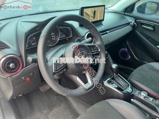 Mazda 2 Sport Luxury 2024