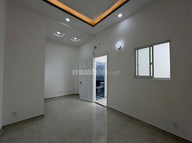 BÁN NHÀ MẶT TIỀN KINH DOANH, HẺM Ô TÔ  8M , LIỀN KỀ QUẬN 7