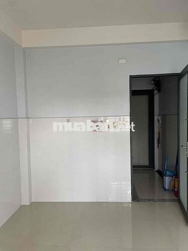 Phòng quận 3 sạch sẽ thoáng mát