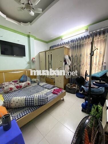 🏡 Nhà 1 trệt 2 lầu – 4PN, 3WC – Hẻm Trần Xuân Soạn Q7, 12tr/tháng
