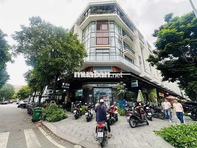 Tầng 3 (160m2) Căn góc trục chính Vạn Phúc, đường lớn 35m. Giá 25 tr