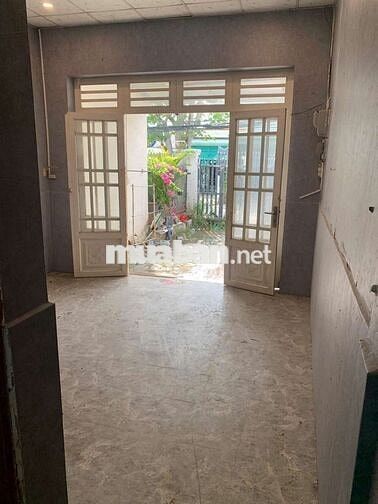 Nhà 3 phòng đ. Trần nam phú (đậu oto) 5tr