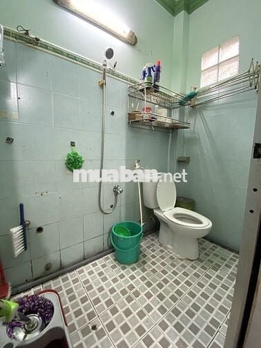 🏡 Nhà 1 trệt 2 lầu – 4PN, 3WC – Hẻm Trần Xuân Soạn Q7, 12tr/tháng