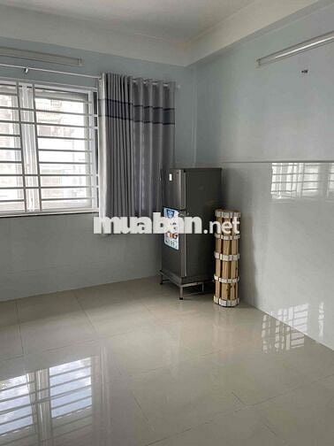 Phòng quận 3 sạch sẽ thoáng mát
