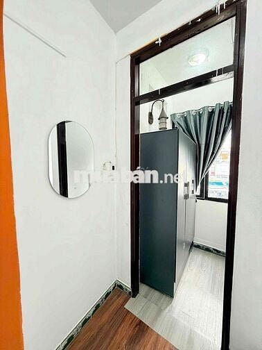 1 PHÒNG NGỦ FULL NT MỚI 100% NGAY BẾN XE MIỀN ĐÔNG CŨ