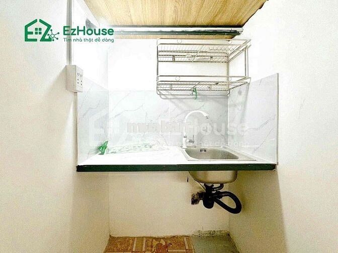 DUPLEX GÁC CAO ĐI BỘ QUA ĐẠI HỌC CÔNG THƯƠNG SẴN MÁY LẠNH